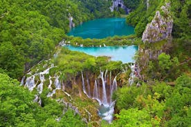 Guided transfer from Zagreb to Split with Plitvice Lakes stop