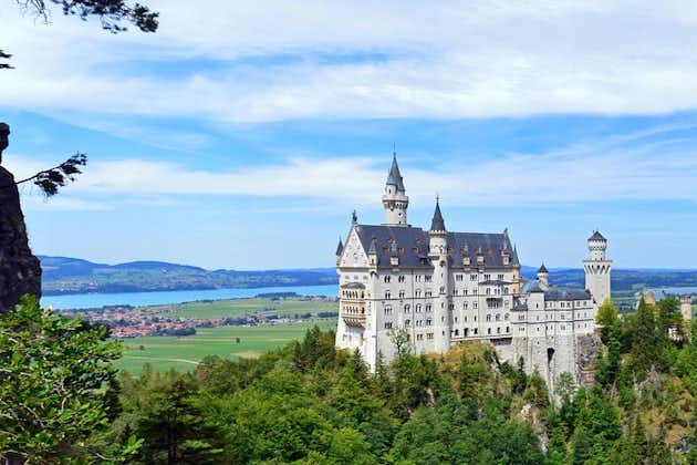 VIP-tour naar de koninklijke kastelen Neuschwanstein en Linderhof vanuit München
