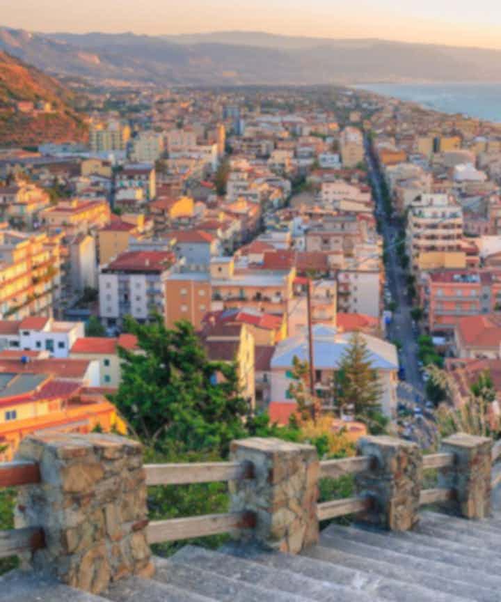 Hoteller og steder å bo i Capo D'orlando, Italia