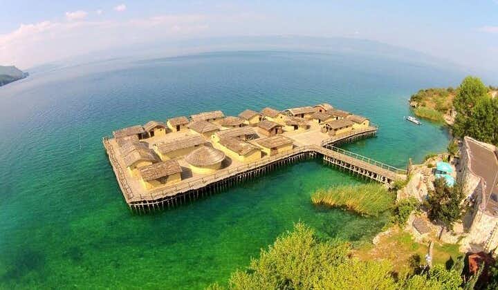 Ohrid＆Skopjeからの骨ツアー湾