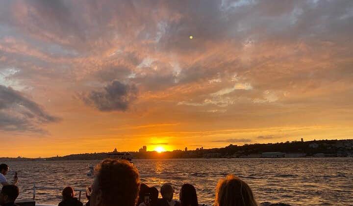Bosphorus Sunset Cruise Tour, Feel Special On A Luxury Yacht