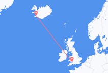 웨일즈발 카디프, 아이슬란드행 레이캬비크 항공편