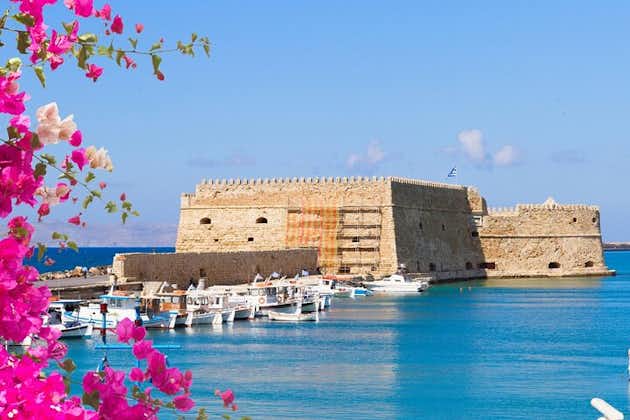 Historical Heraklion City Tour with Knossos Palace & Old Market 