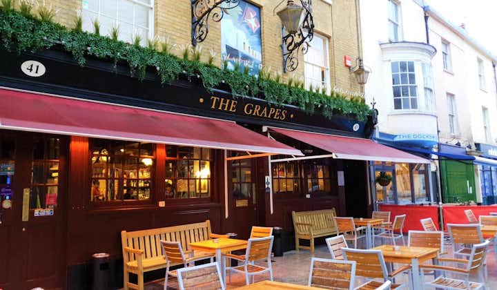 The Grapes Inn