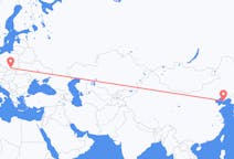 Flyrejser fra Dalian, Kina til Krakow, Polen