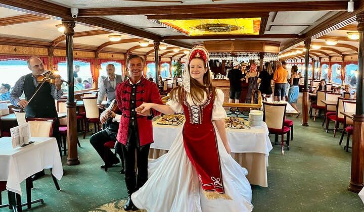 Budapest: Dinner & Cruise on the Danube with Folklore Dance Show & Live Music