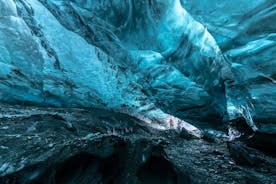 Treasure Iceland - Descoberta da Caverna de Gelo
