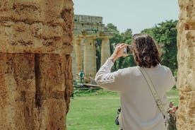 帕埃斯图姆：希腊神庙和考古博物馆私人之旅