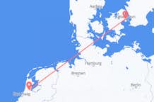 从哥本哈根飞往阿姆斯特丹的航班