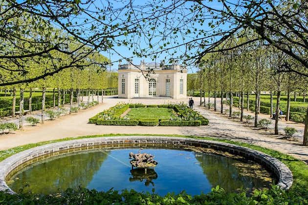 Private Versailles Half Day Trip: Palace and Gardens