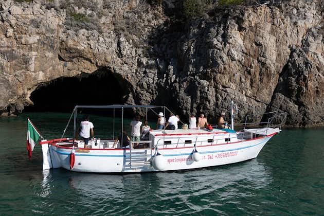 Paseo en barco privado VIP de un día a Gaeta y Sperlonga