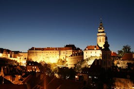 Traslado turístico privado de ida desde Salzburgo a Praga a través de Cesky Krumlov