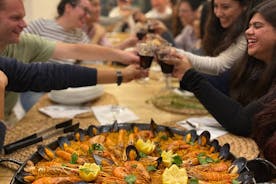 Bereiten Sie Meeresfrüchte-Paella und Sangria mit einem Spitzenkoch in Barcelona zu