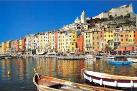 Cinque Terre con Vernazza Manarola y Corniglia desde el puerto de cruceros de Livorno