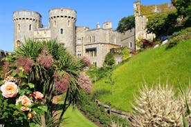 Windsor Castle, Stonehenge & Bath Private Car Tour from London