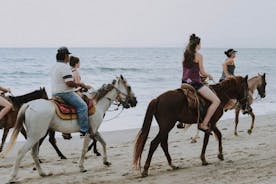 Équitation à Kusadasi sur la plage et à travers la rivière
