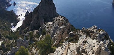 Hiking in the Calanques National Park from Luminy