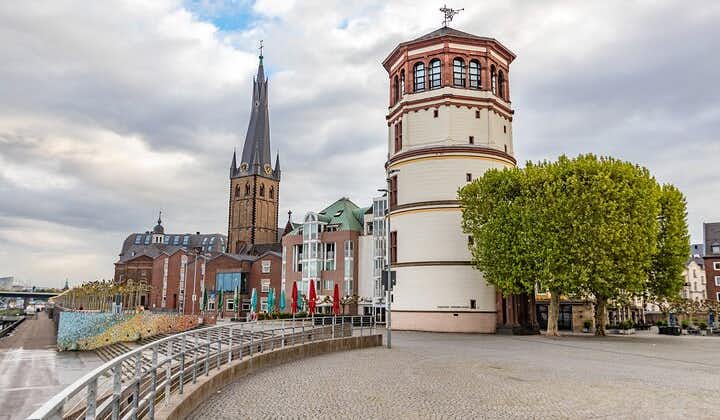 Explore Dusseldorf in 1 hour with a Local