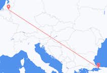 出发地 荷兰埃因霍温目的地 土耳其伊斯坦堡的航班