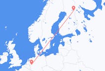 Loty z Kuusamo, Finlandia do Düsseldorfu, Niemcy