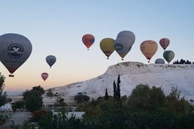 パムッカレ熱気球ツアー-トルコ