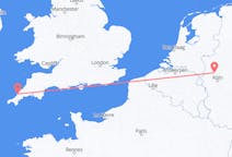 Flug frá Newquay, Englandi til Düsseldorf, Þýskalandi