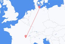 Flyreiser fra Lübeck, Tyskland til Lyon, Frankrike