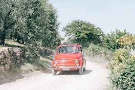 Visite privée d'une Fiat 500 vintage depuis San Gimignano
