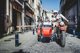 Private Tour of Bordeaux in a Sidecar 1h30