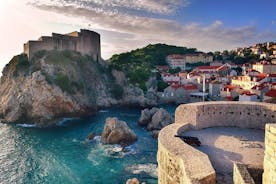 Traslado privado de Split a Dubrovnik con 2 horas para hacer turismo