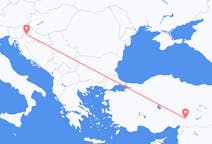 クロアチアのザグレブから、トルコのカフラマンマラシュまでのフライト