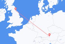 Fly fra Durham, England til Salzburg