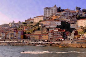 PRIVATE Transfer From Lisbon to PORTO (with up to 3 stops)