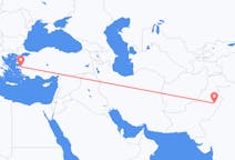 Flyreiser fra Faisalabad-distriktet, Pakistan til Izmir, Tyrkia