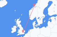 Flyg från Ørland till London