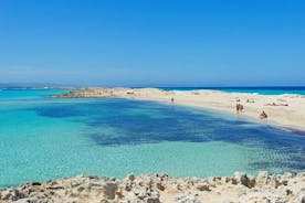 Excursão privada de catamarã em Ses Illetes Beach Formentera