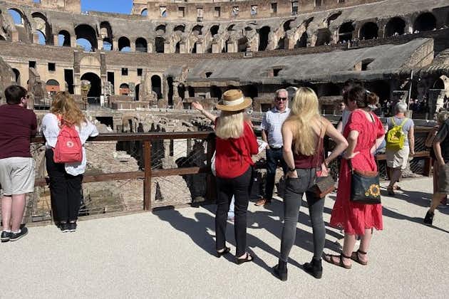 Colosseum Arena Private Tour with Roman Forum and Palatine hill