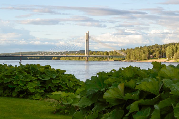 Photo of Jätkänkynttilä Bridge in Rovaniemi, Finland.