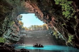 La cueva Drogarati y el lago Melissani