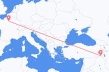 Flights from from Hakkâri to Paris