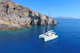 Athens Highlights Private Tour with Catamaran Cruise Including Meal
