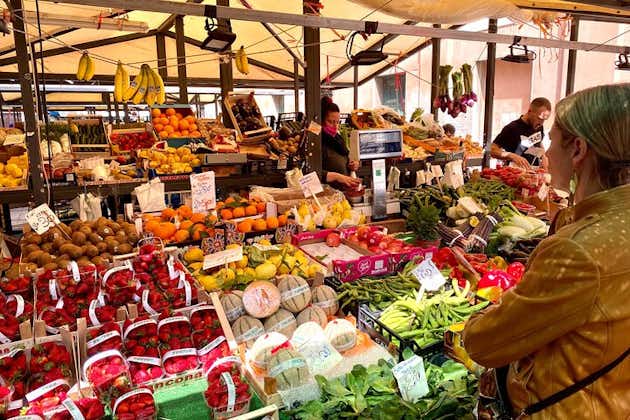 Venice Rialto Market Food Delicacies and Sightseeing Tour with a Native Guide