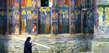 Dagtocht van Iasi naar de door UNESCO beschilderde kloosters in Bucovina