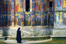 从雅西到布科维纳联合国教科文组织彩绘修道院的一日游