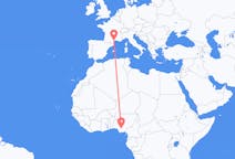 Flyreiser fra Asaba, Nigeria til Aspiran, Frankrike
