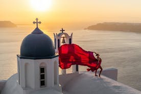 Flying dress photoshoot in Santorini by Flying Dress ©