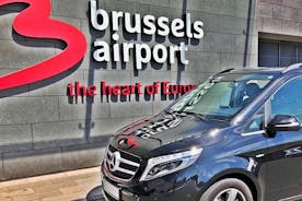 ブリュッセル空港への移動 -> ブリュッセル MB V-CLASS 7 PAX