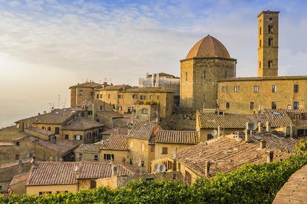 Visita guiada privada al pueblo medieval de Volterra