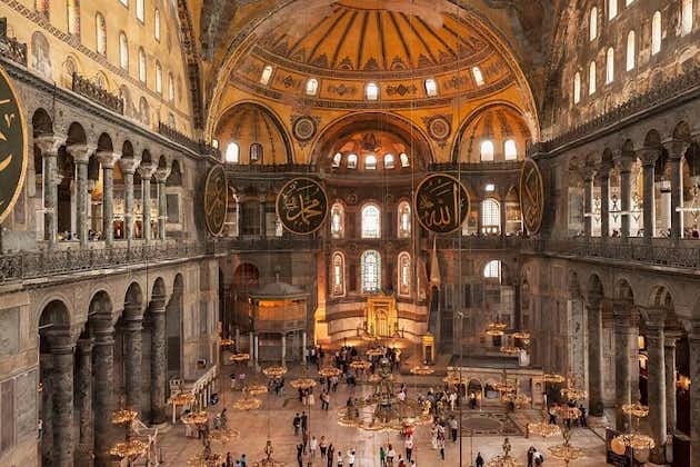 Istanbul skal ses: Hagia Sophia Bluemosqu Topkapı Basilica Cistern Bosporus-tur
