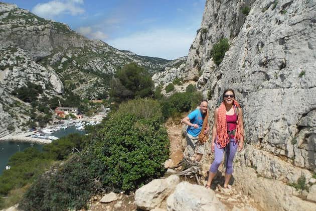 Daytime multi-pitch climbing in the Calanques National Park